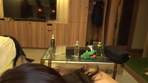 AI换脸高圆圆の性福日记：高潮迭起的一天实录，娇喘连连！